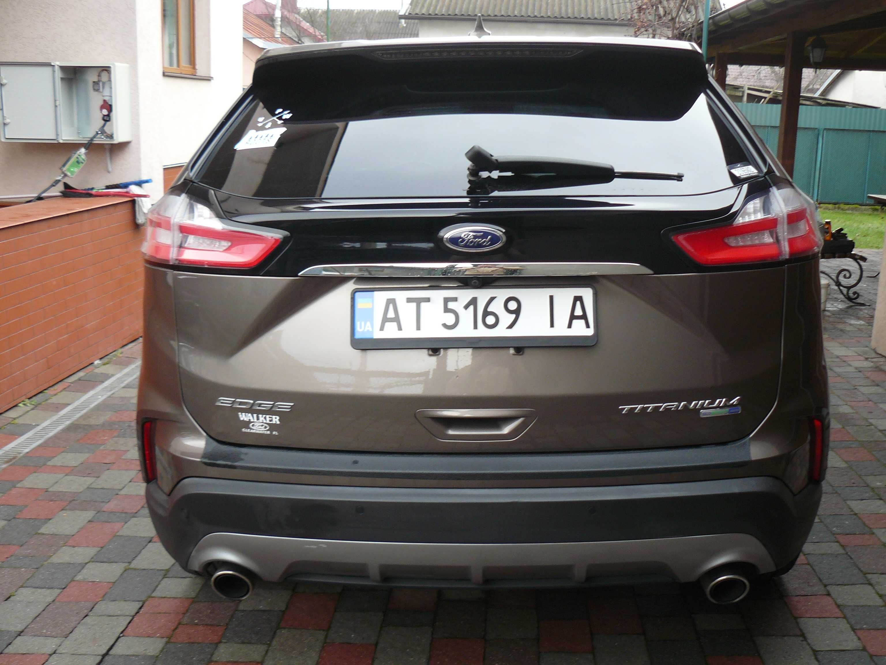 FORD EDGE titanium 2.0 AWD