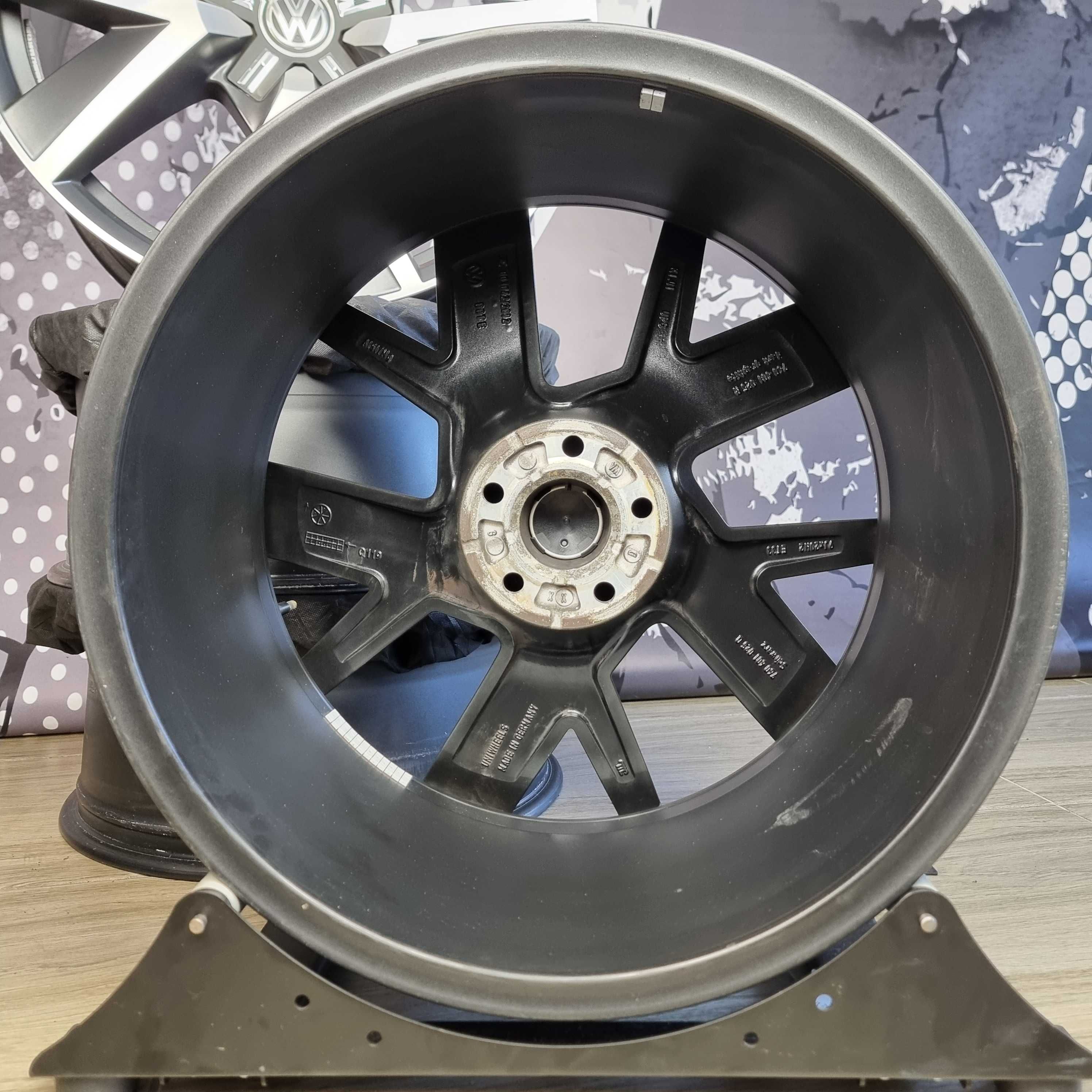 20" оригінальні диски VW Touareg Braga Grafit Polish