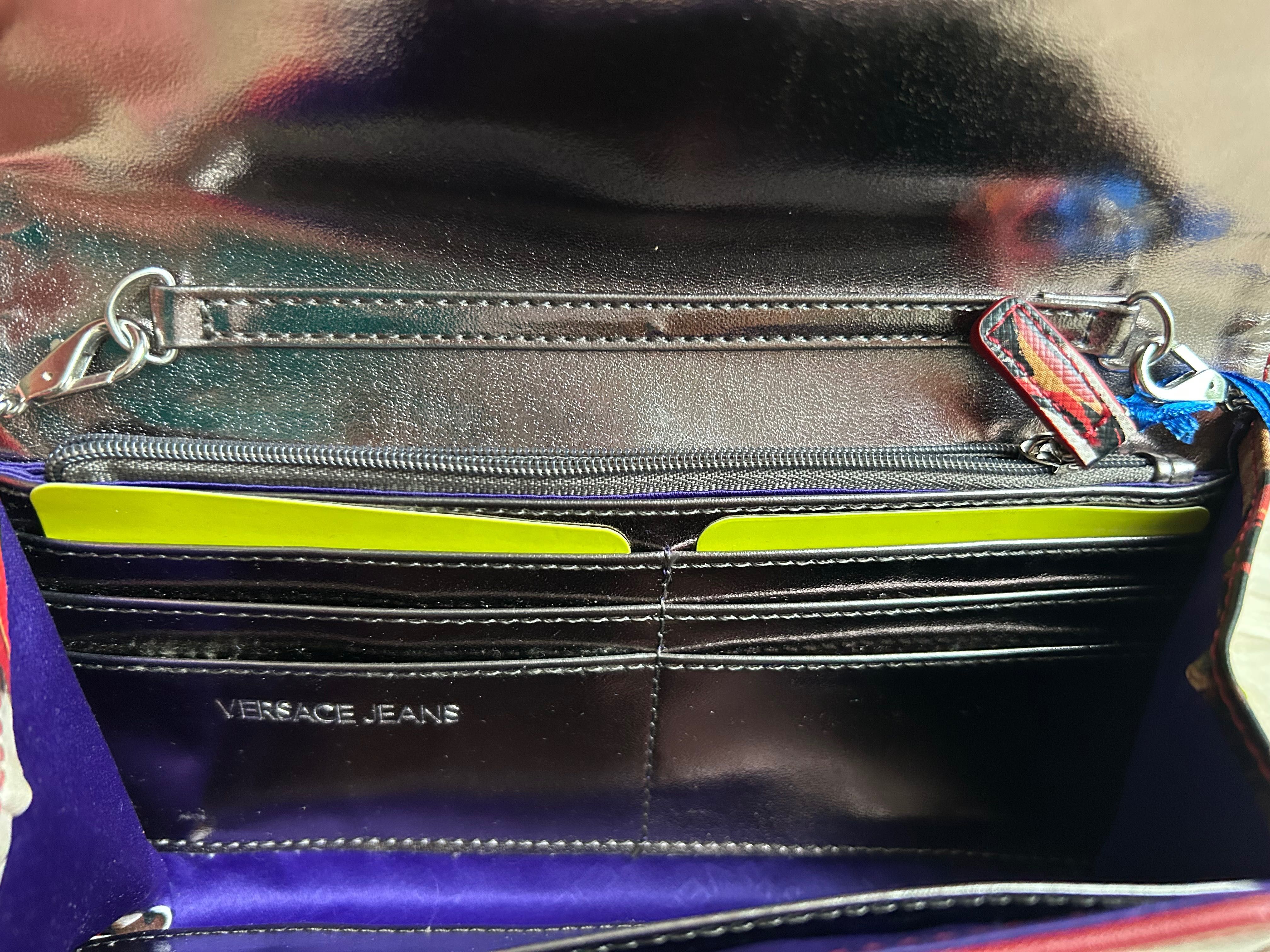 Torebka Versace Jeans z paskiem na łańcuchu