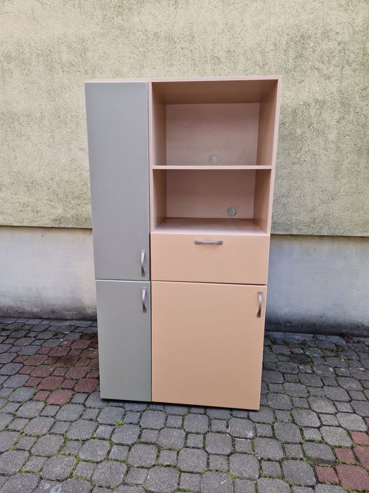 Szafka / regał z półkami i szufladą