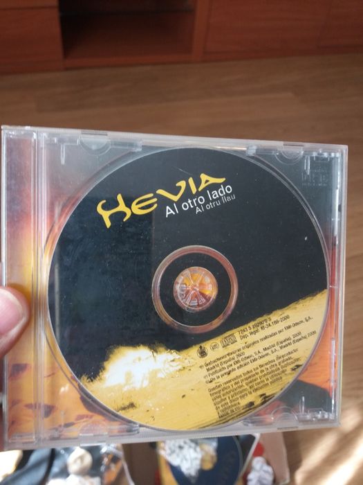 Hevia - Al otro Lado