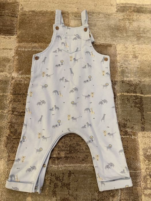 Sprzedam ubranko dla chlopca Next- stan idealny