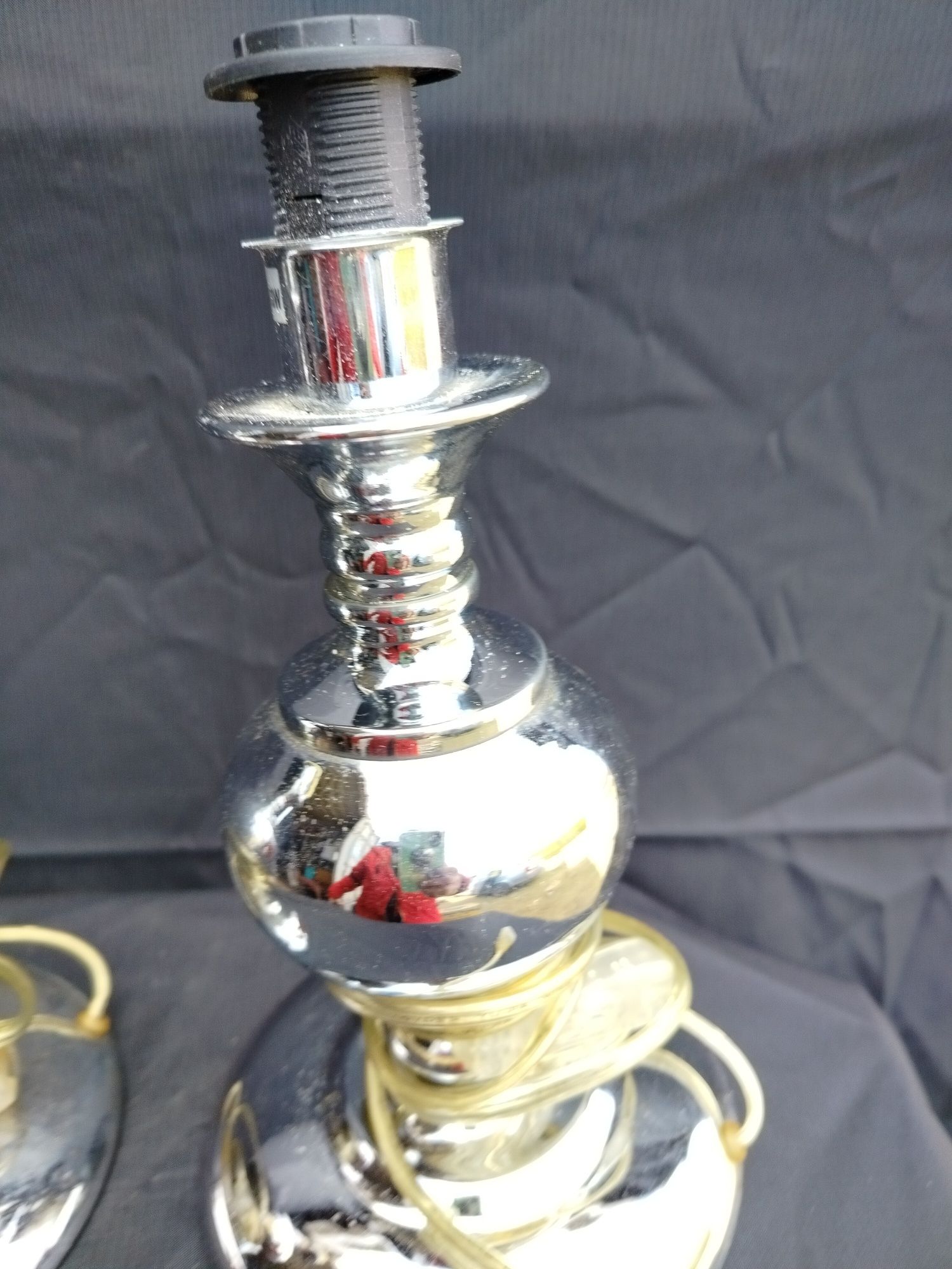 Trzy stylowe lampki