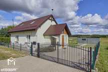 Uroczy dom w Krawczykach / 76 m2 / do zamieszkania
