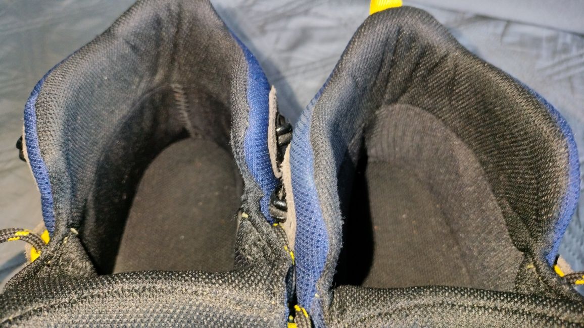 Buty turystyczne Quechua MH 500 r. 39 wodoodporne