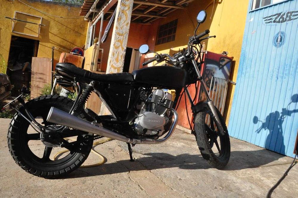 Mota Scrambler Honda 250cc ano 2001