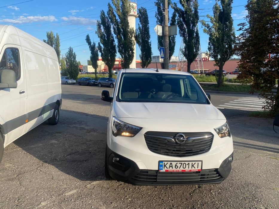 Продам авто Opel Combo