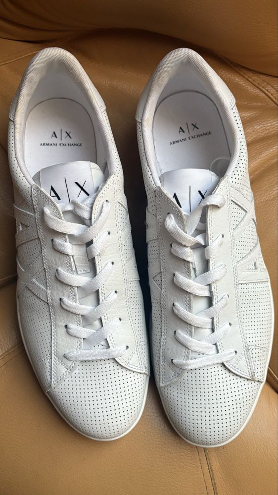 Buty meskie Armani Exchange ze skory roz. EU 46