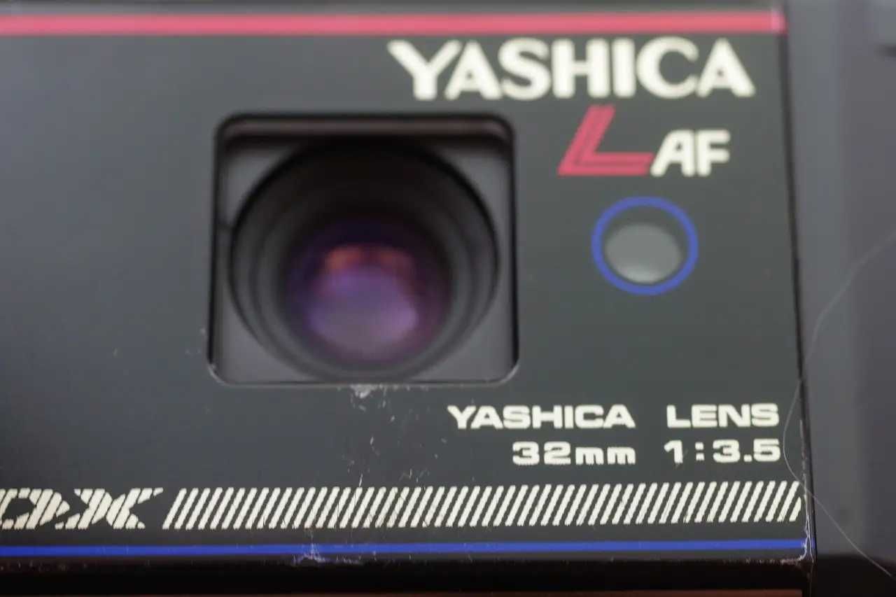 пленочный фотоаппарат Yashica  L af  32mm 3.5 с чехлом