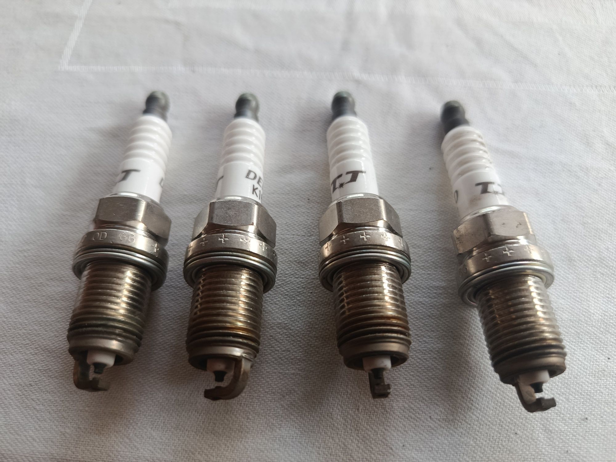 Свечи зажигания Denso K16TT