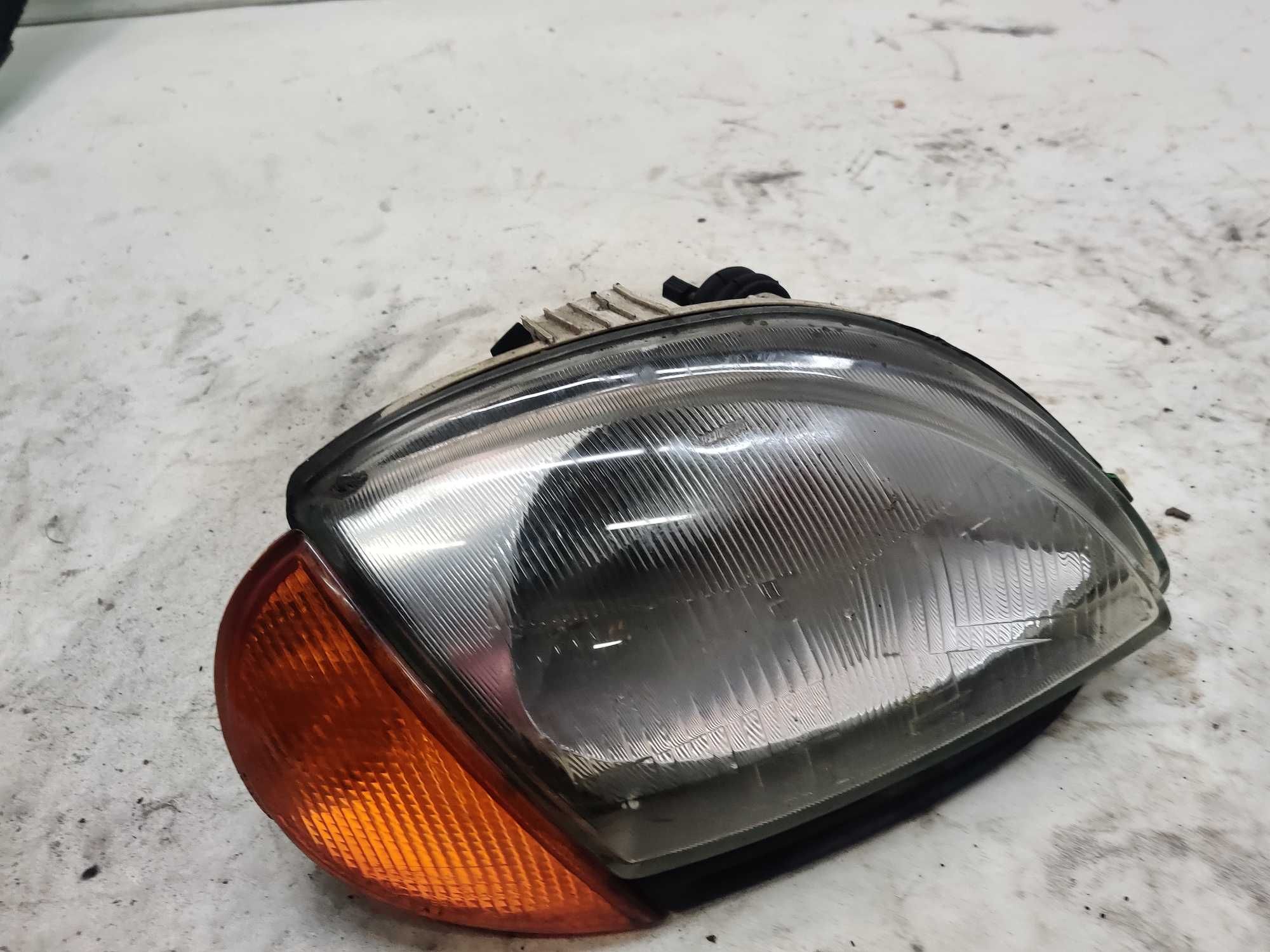 Fiat Seicento Lampa Kierunkowskaz Prawa Przednia Prawy Przód