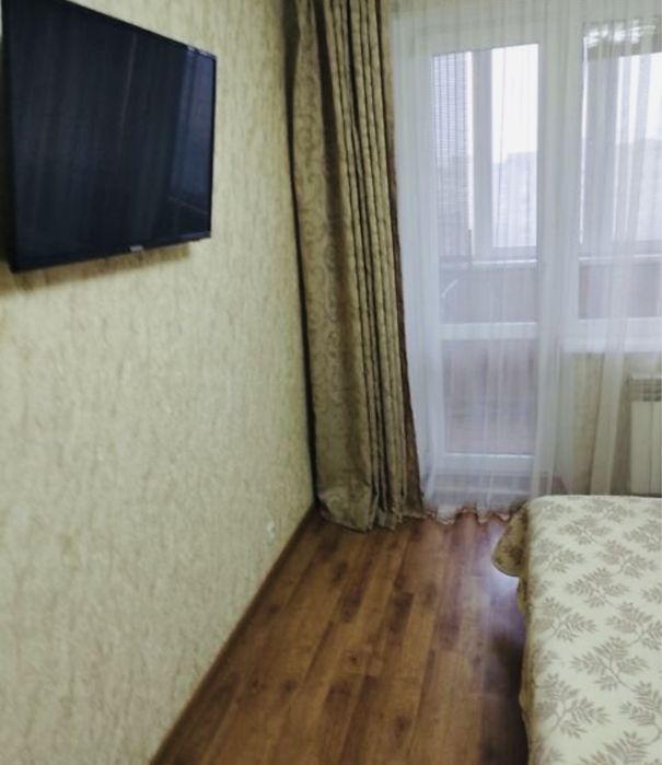 Оренда трикімнатної квартири Урожай Литвиненко. 16школа. Матроса Кішки