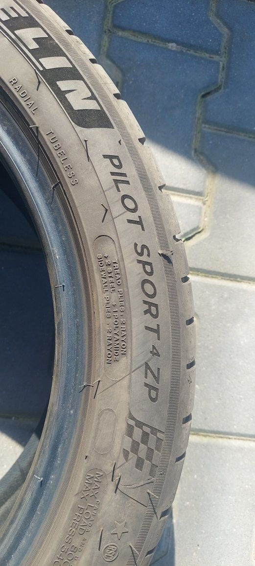 Michelin Pilot Sport 4 245/45/18