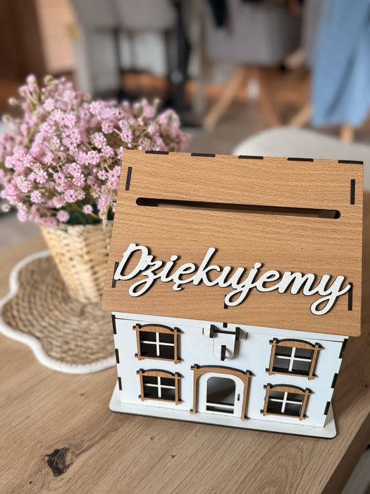 Skrzynka domek na koperty ślubne