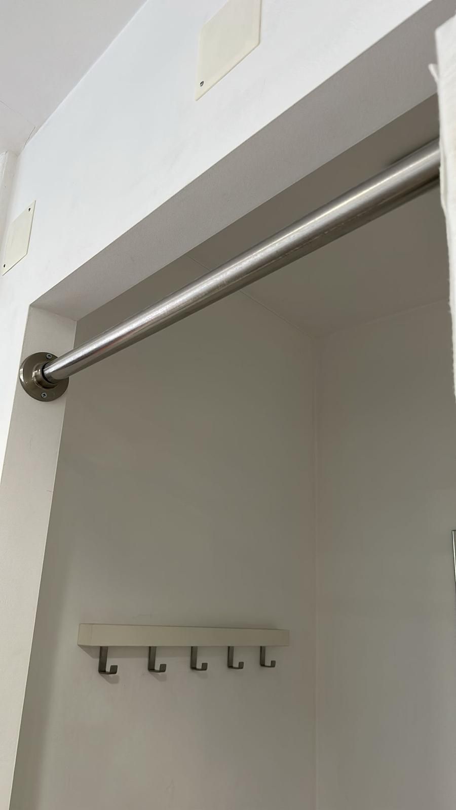 Cortinados com varão