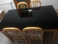 Mesa de cozinha com 6 cadeiras