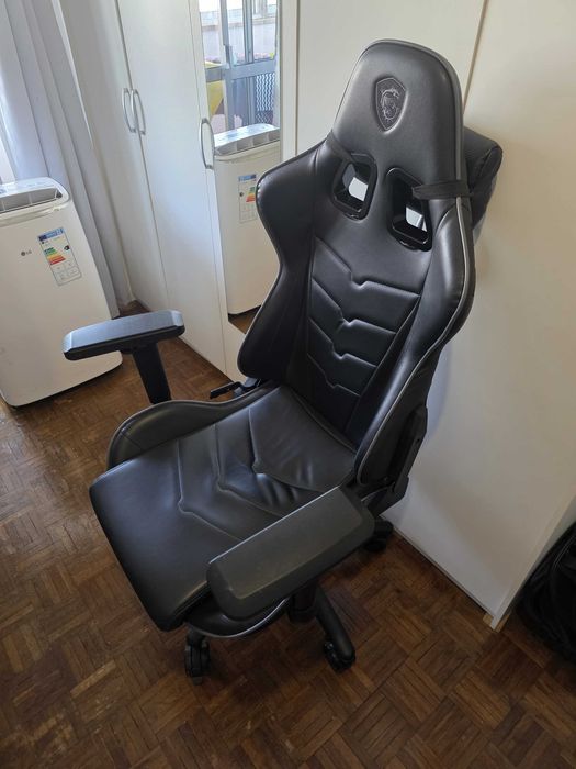 Cadeira Gaming Preta MSI - Excelente estado