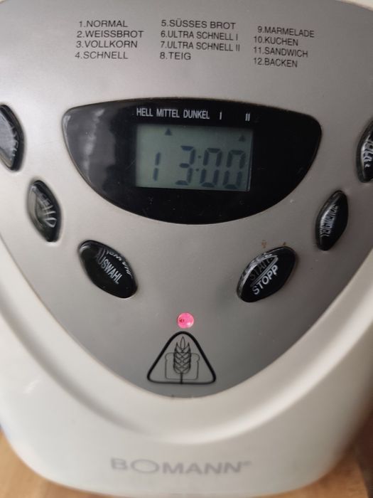 Maszyna do pieczenia chleba Bomann