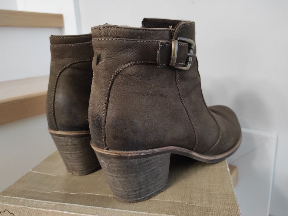 Brązowe botki Lasocki rozmiar 41 używane