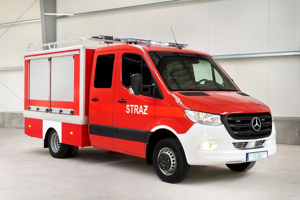 Mercedes-Benz Sprinter 517 Podwójna Kabina  Mercedes-Benz Sprinter 517 Lekki Kontener Strażacki, Straż Pożarna