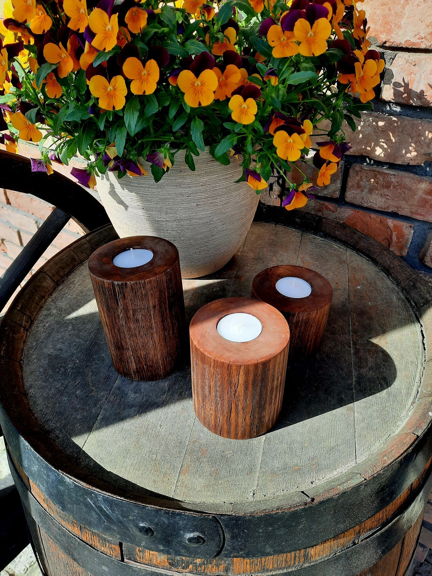Zestaw rustykalnych świeczników tealight. Hand made