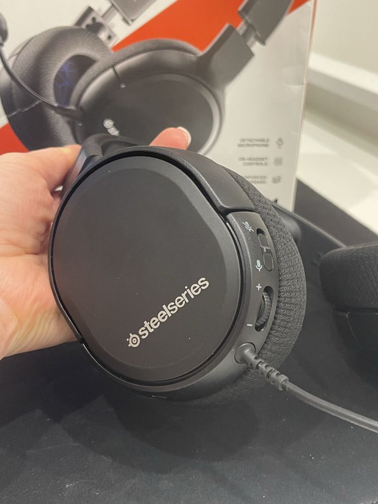 Геймерські дротові навушники SteelSeries Arctis 1