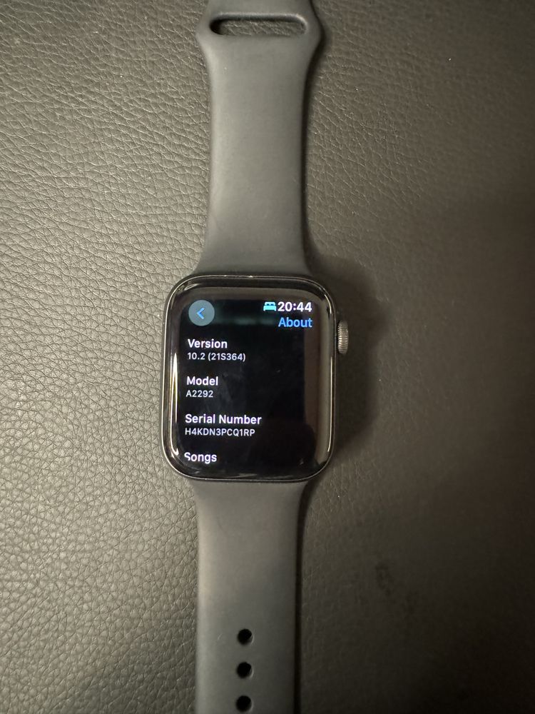  Apple Watch S6 44mm