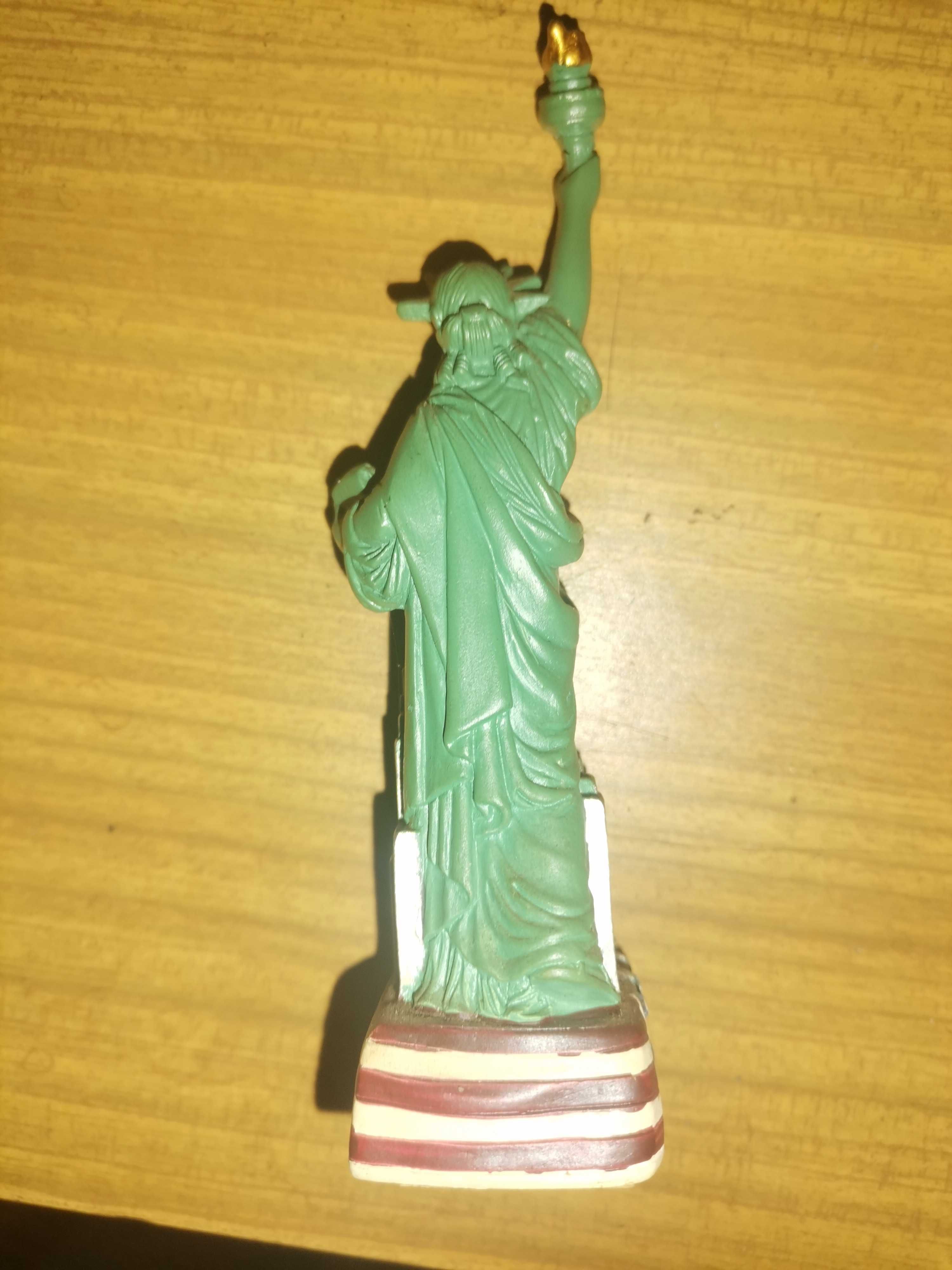Figurka Statua wolności USA
