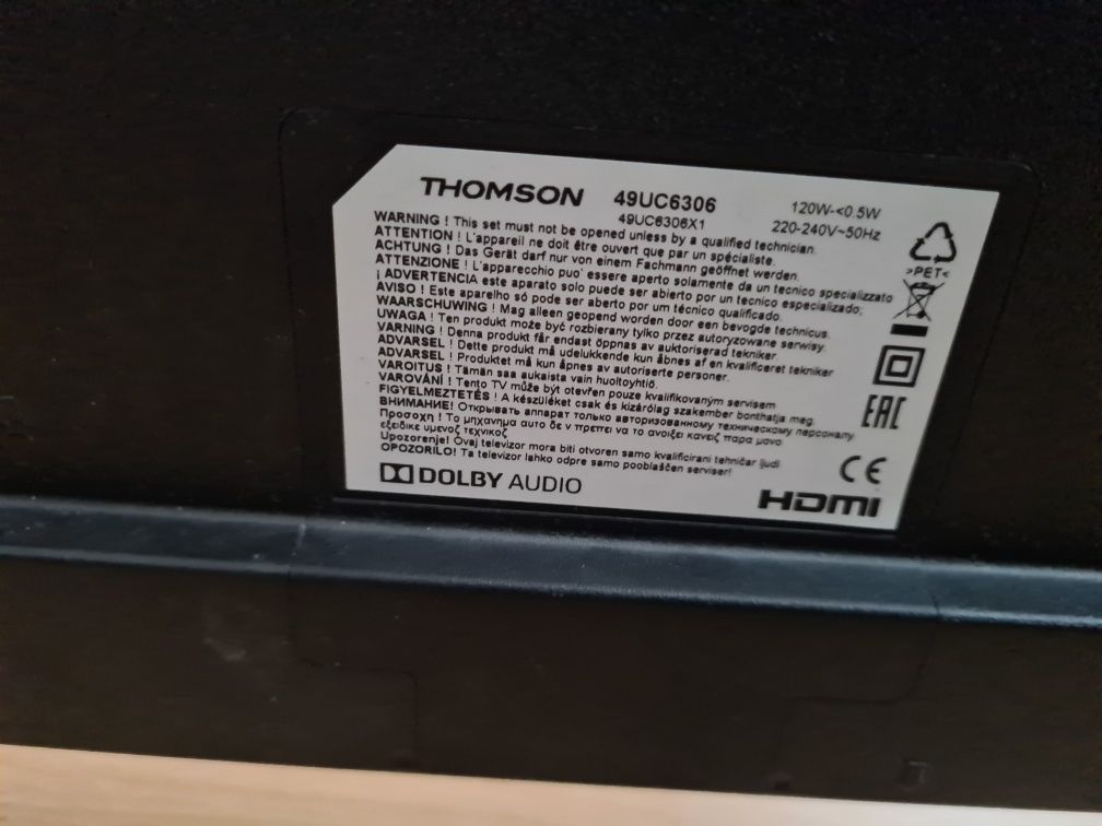 Sprzedam telewizor THOMSON 49UC6306