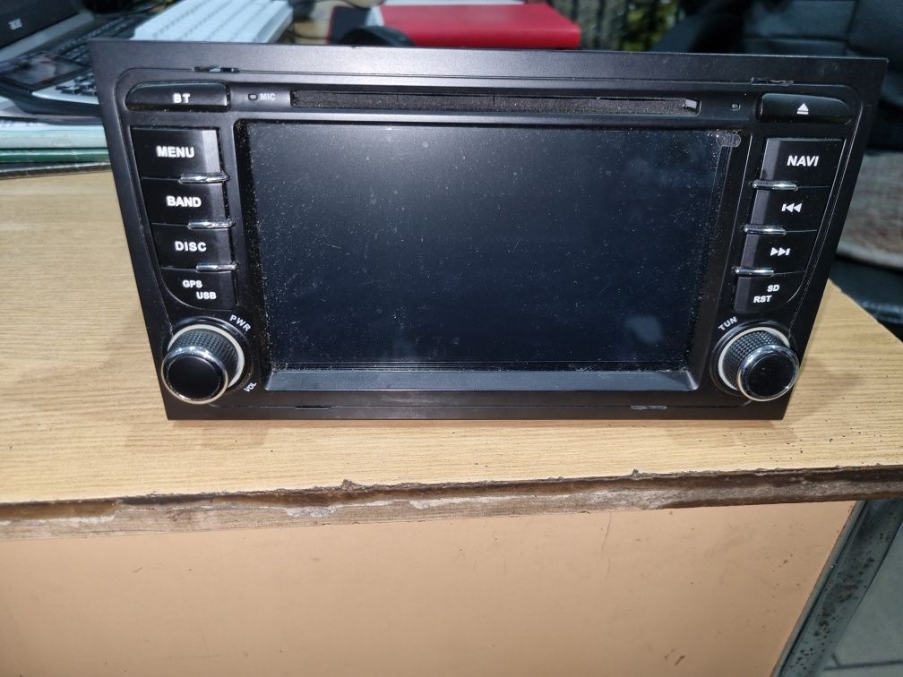 Radio 2 din audi a4b6,b7