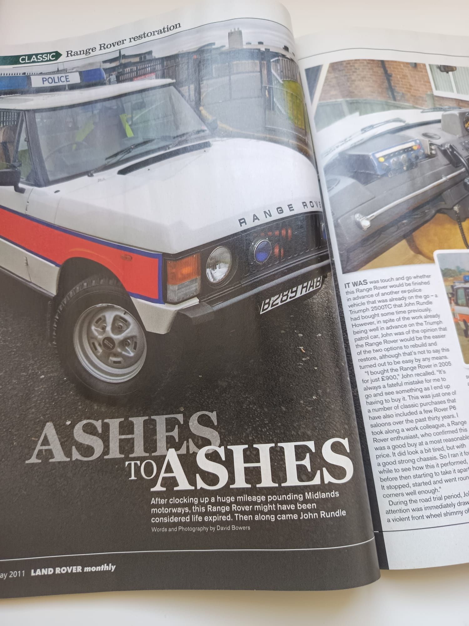 Land rover monthly (2011)