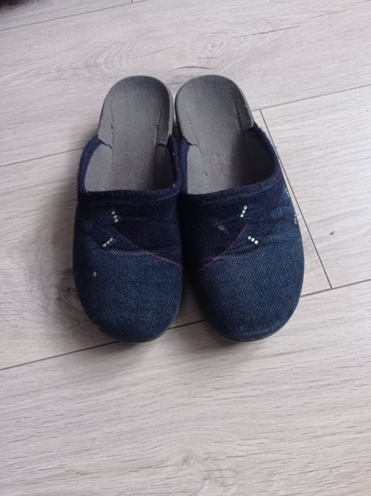 Kapcie -laczki Inblu