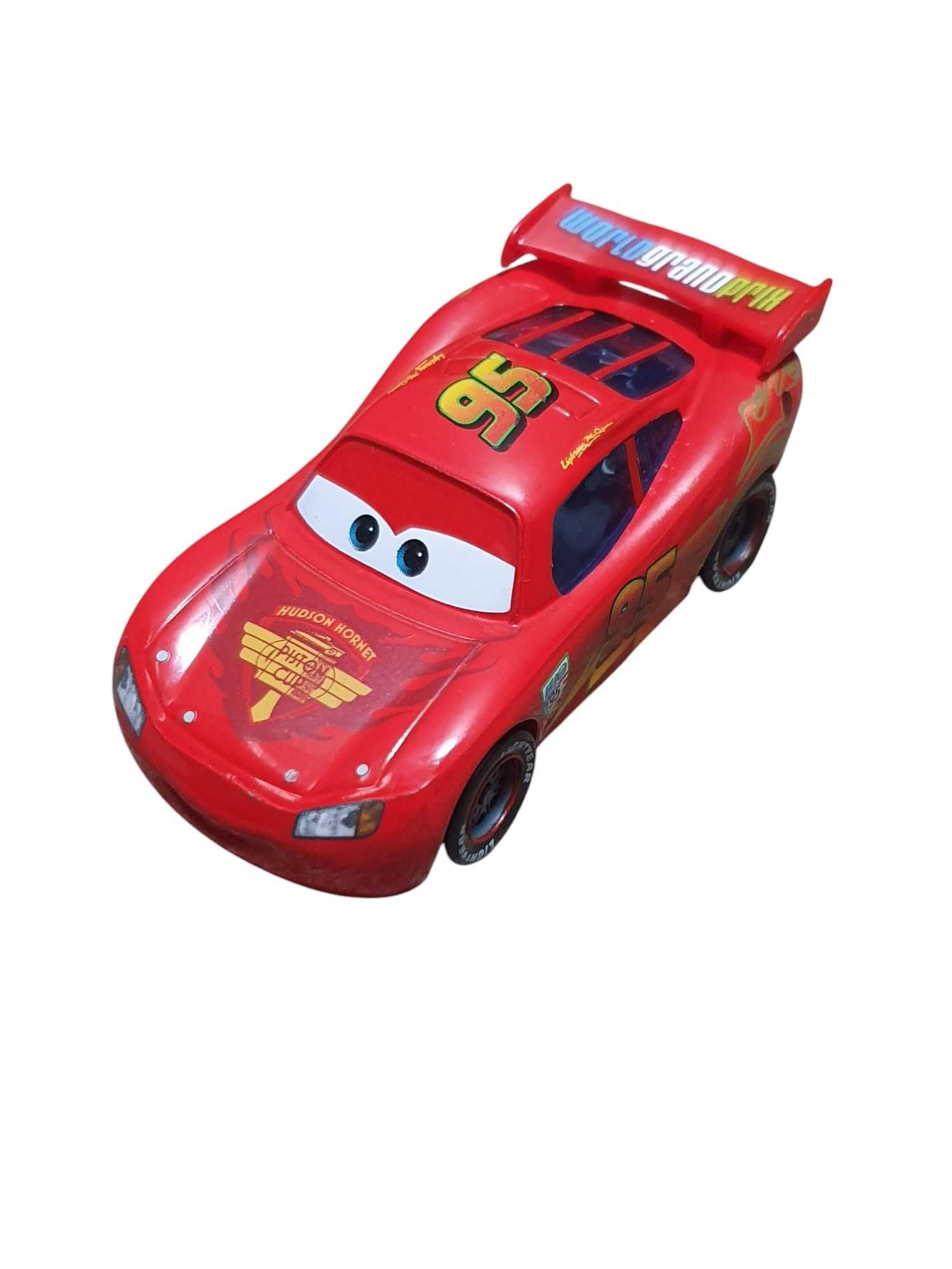 Samochodzik zabawka model samochodu Disney cars Zygzak McQueen Auta