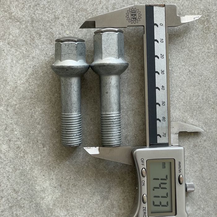 Болти Mercedes AMG w140 та інші моделі 45mm різьби L 70 -75мм загальна