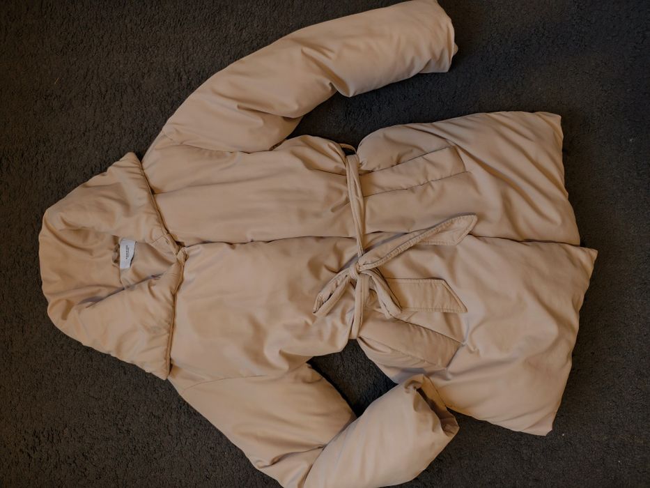 Продам зимову куртку від Reserved S M