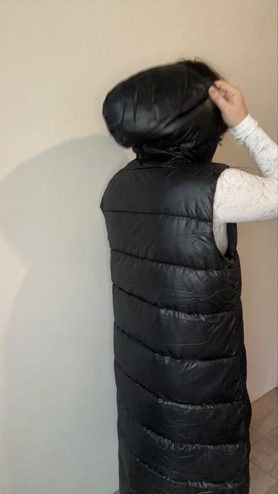 Жилетка з капюшоном, розмір М