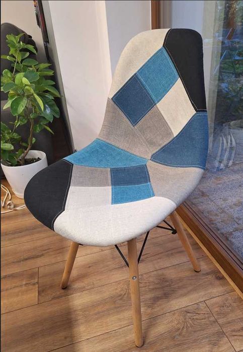 Oddam 6 krzeseł do salonu - rezerwacja do 20.00