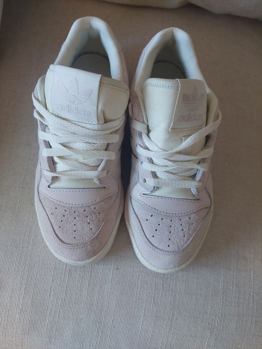 Tenis Adidas originais,  n. 37