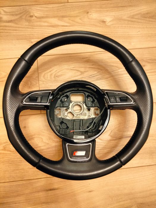 Kierownica audi A4 B8 A5 8T Lift S-Line, multifunkcja, skóra, łopatki
