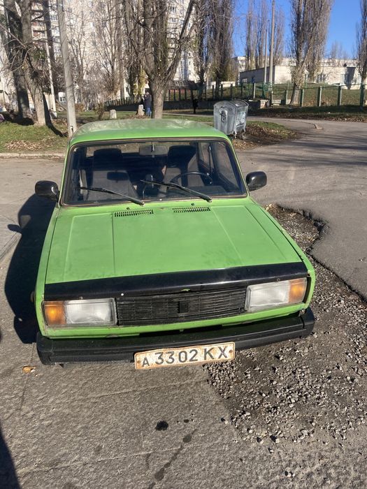 Продам Жигули 2105