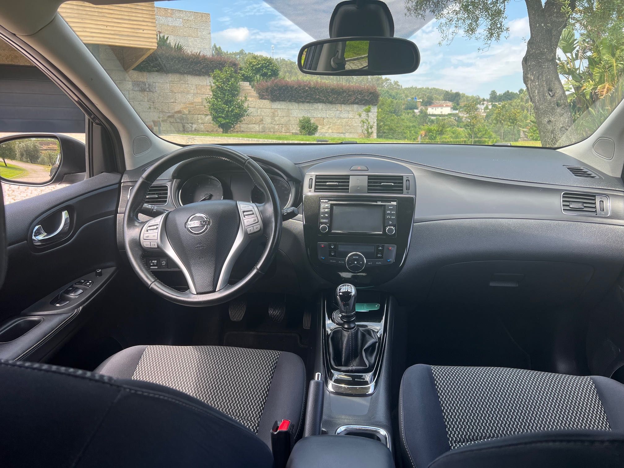 Nissan Pulsar 2015