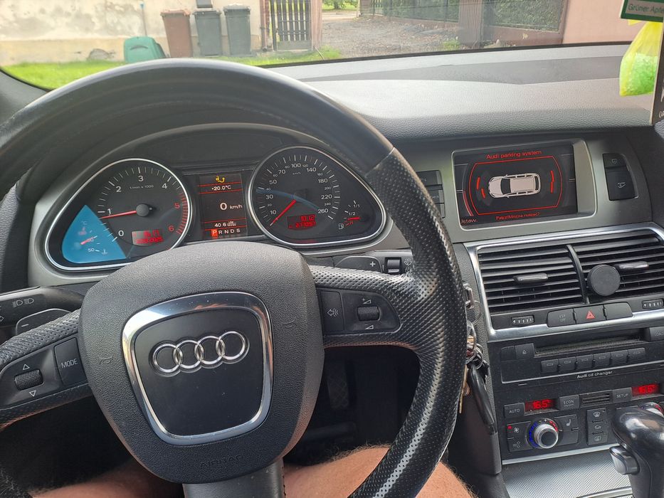 Audi Q7 z 2006r 3,0 tdi sline do Inwestowany
