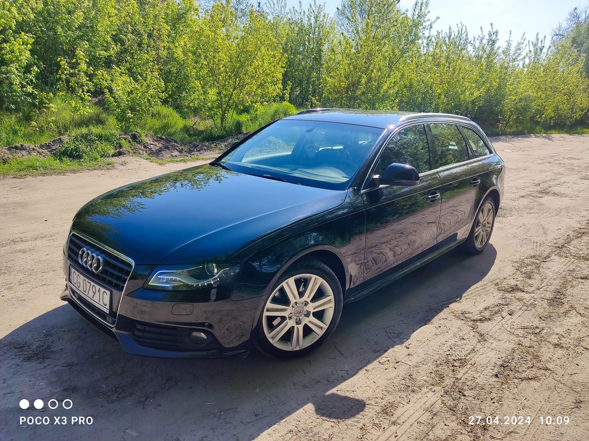 Samochód osobowy Audi A4 B8