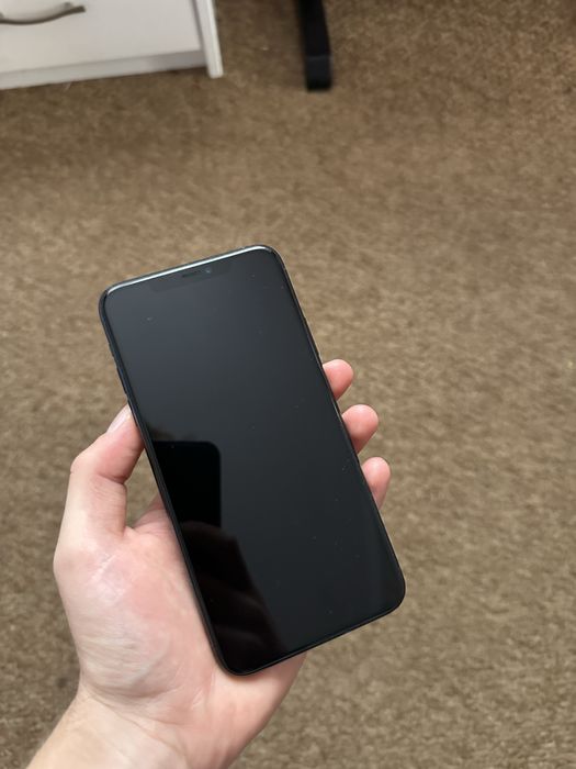 iPhone 11 pro max 256 gb Midnight Green