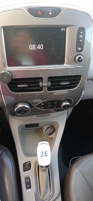 Zoe Eletric Boss 109 CV 41 kW Bateria Própria