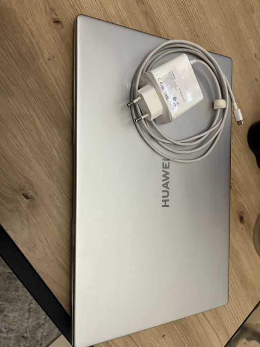Laptop Huawei MateBook