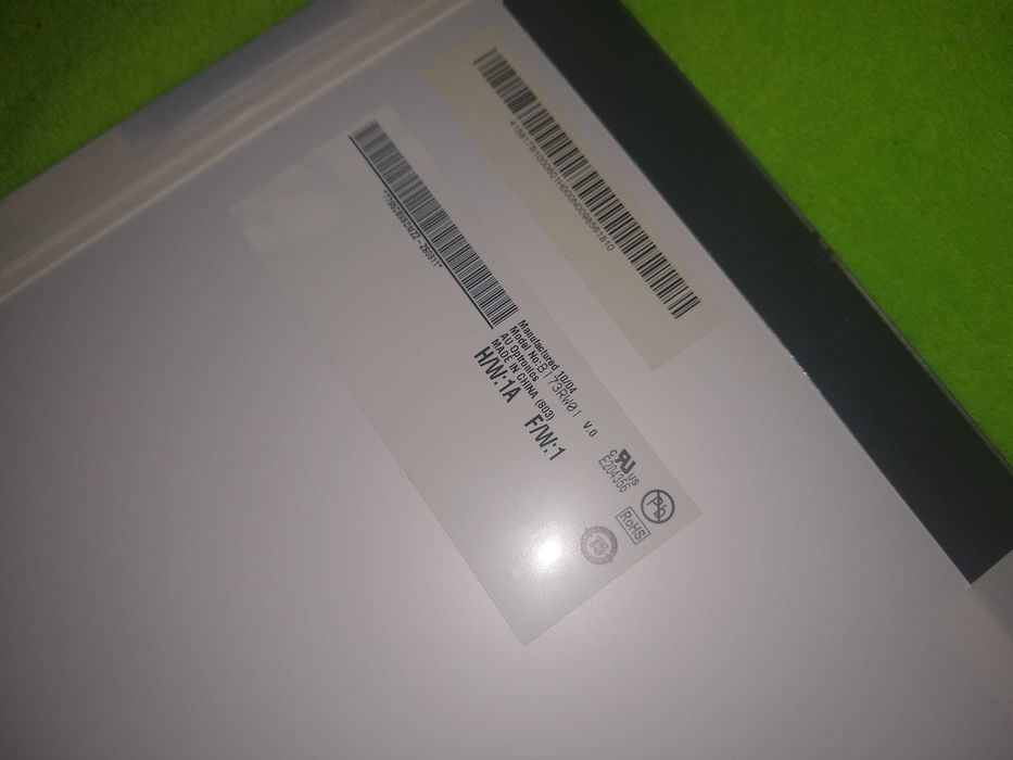 AUO B173RW01 v.0 матрица 17.3 40pin (б/у на запчасти)