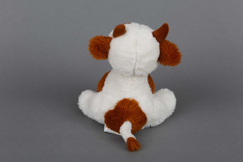 Pluszowa siedząca Krówka brązowo biała