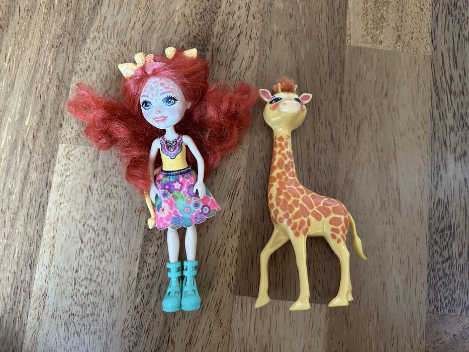 Enchantimals Gillian Giraffe