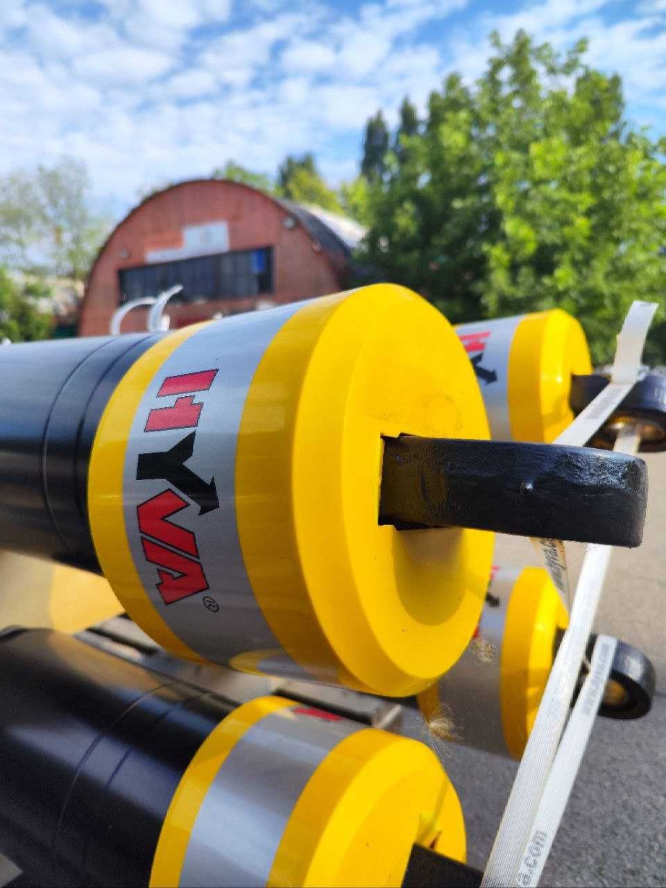 Фронтальні та підкузовні гідроциліндри HYVA в асортинтементі нові